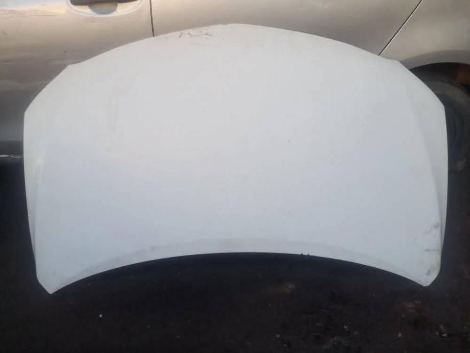 Toyota corolla quest bonnet - Private Seller Toyota corolla quest bonnet - Private Seller