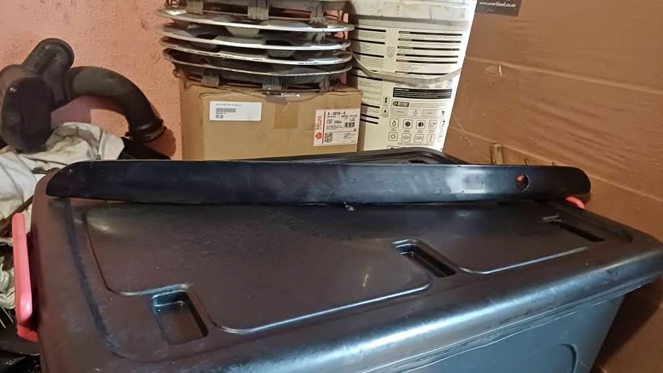 Toyota runx boot/ tailgate handle - Private Seller Toyota runx boot/ tailgate handle - Private Seller