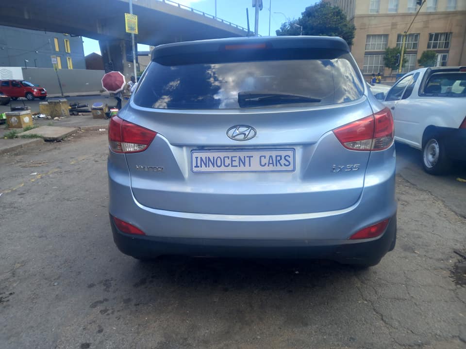 2011 HYUNDAIIX35 2.0 PETROL,  MANUAL, BLUE COLOUR, MILEAGE 82000KM.