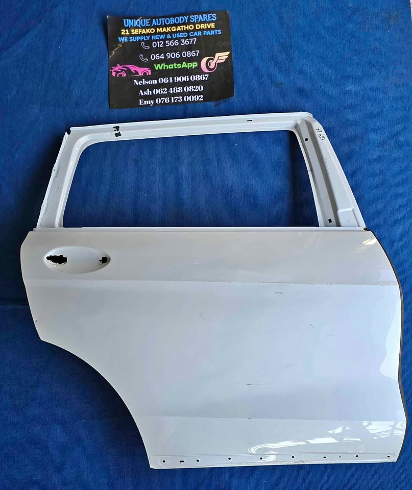BMW X7 G07 Right Rear Door BMW X7 G07 Right Rear Door