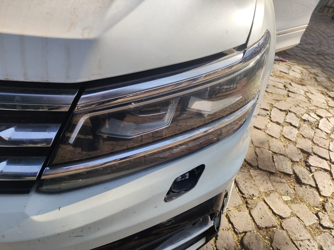 VW TIGUAN R-LINE 2018 XENON HEADLIGHTS FOR SALE - Private Seller