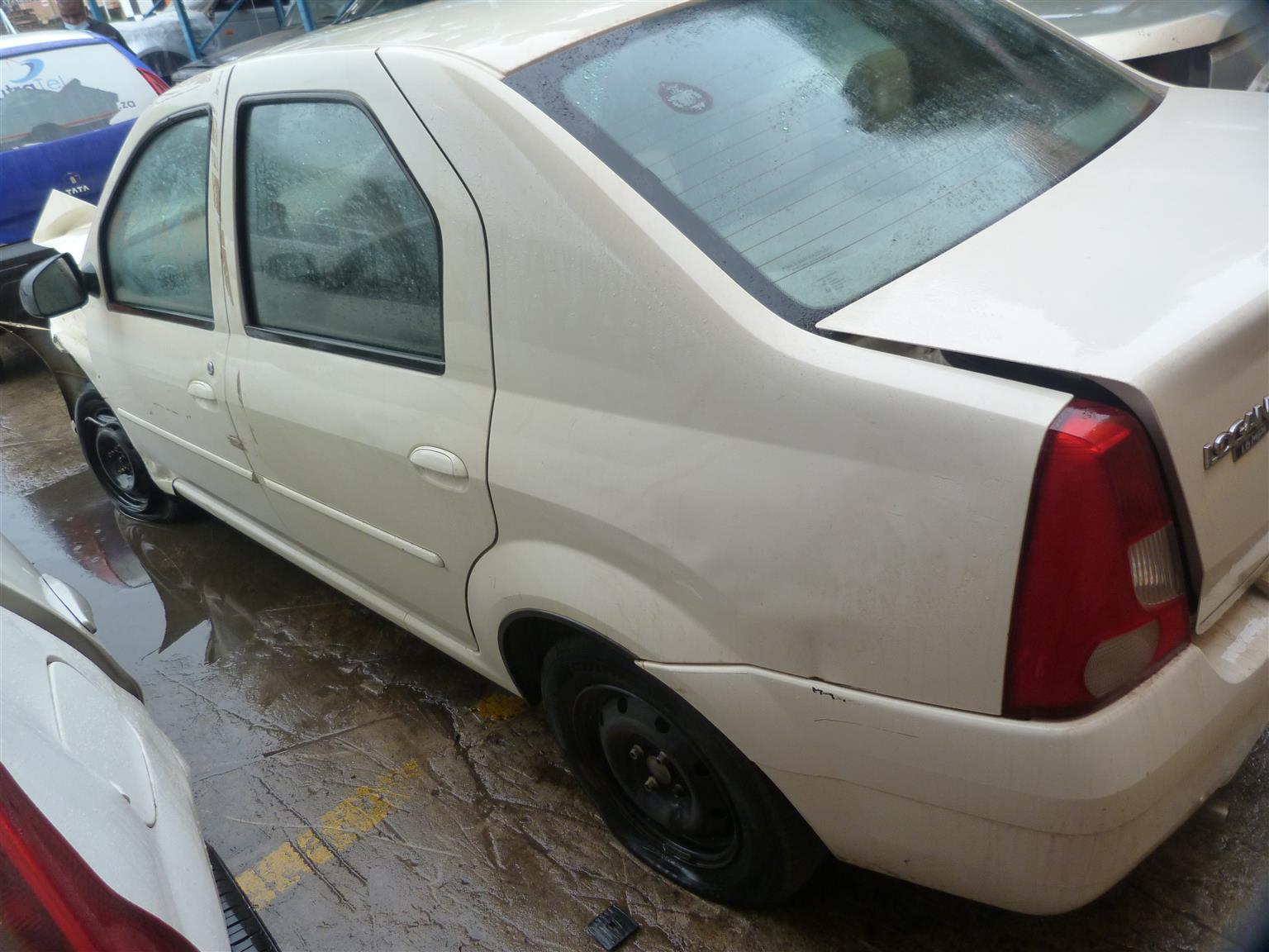 Renault Logan 1,6 8V Manual - 2010 Spares - Private Seller Renault Logan 1,6 8V Manual - 2010 Spares - Private Seller