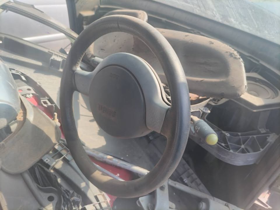 Smart 4 two airbag Call or WhatsApp me - Private Seller