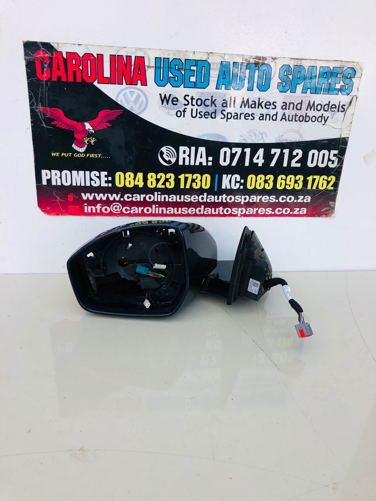 Range Rover Evoque L551 left side electronic mirror with camera - Private Seller Range Rover Evoque L551 left side electronic mirror with camera - Private Seller