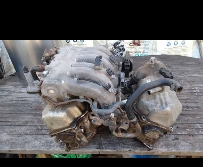 Nissan VG30 V6 4x4 gearbox and tops - Private Seller Nissan VG30 V6 4x4 gearbox and tops - Private Seller