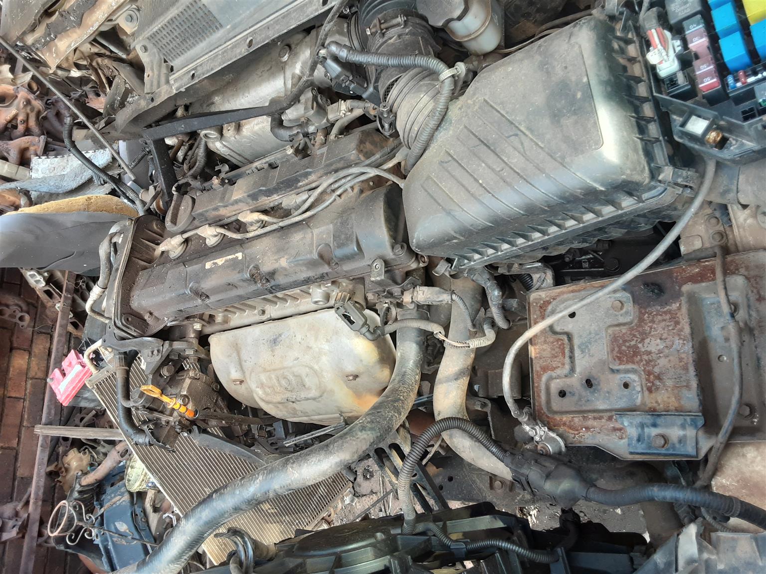 Stripping Hyundai Tucson 2005 for Spares - Private Seller