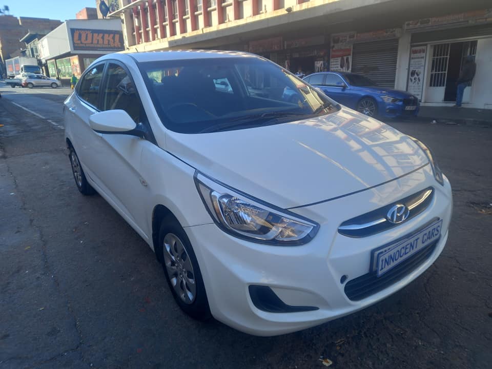 2016 HYUNDAI ACCENT 1.6 PETROL, MANUAL, WHITE COLOUR