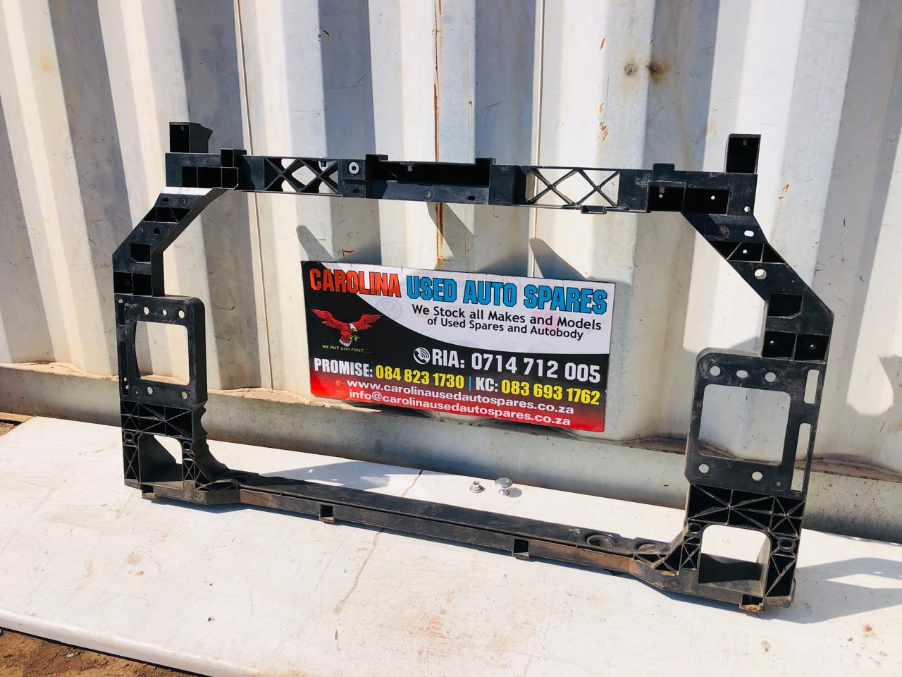 Jeep Renegade radiator cradle (2018) - Private Seller