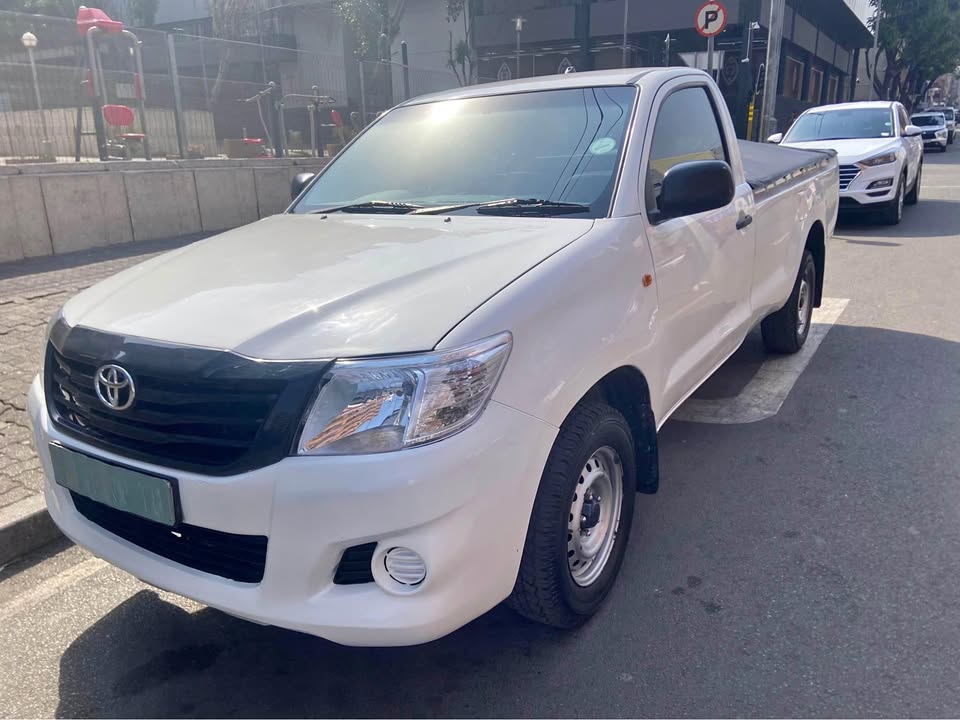 2014 Toyota Hilux 2.7 VVTI 98000km 2014 Toyota Hilux 2.7 VVTI 98000km