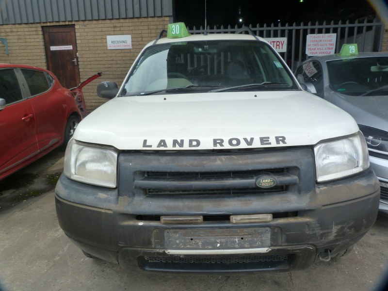 Land Rover Freelander 2.0 Td4 Manual White - 2001 STRIPPING FOR SPARES - Private Seller Land Rover Freelander 2.0 Td4 Manual White - 2001 STRIPPING FOR SPARES - Private Seller