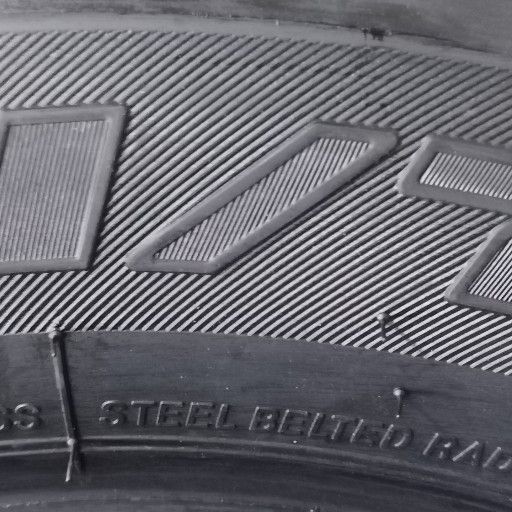 Bridgestone Dueler HT