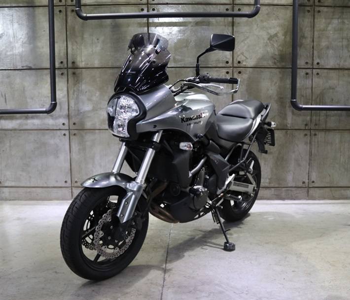 2010 Kawasaki KLE 650 Versys - 15 000km- Dynojet Quickshifter - Private Seller 2010 Kawasaki KLE 650 Versys - 15 000km- Dynojet Quickshifter - Private Seller