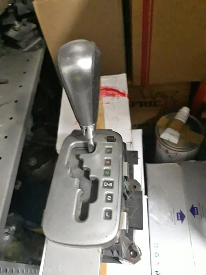 Toyota Hilux Automatic Gear Lever For Sale - Private Seller Toyota Hilux Automatic Gear Lever For Sale - Private Seller