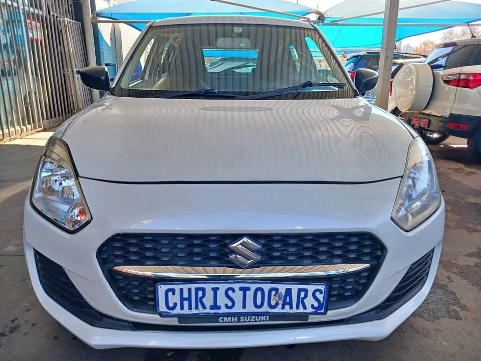 2023 model Suzuki Swift hatchback Manuel Transmission petrol 1.2 engine capacity mileage 75000km