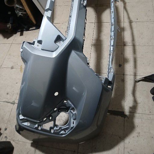 Toyota hilux gd6 bumper - Private Seller Toyota hilux gd6 bumper - Private Seller