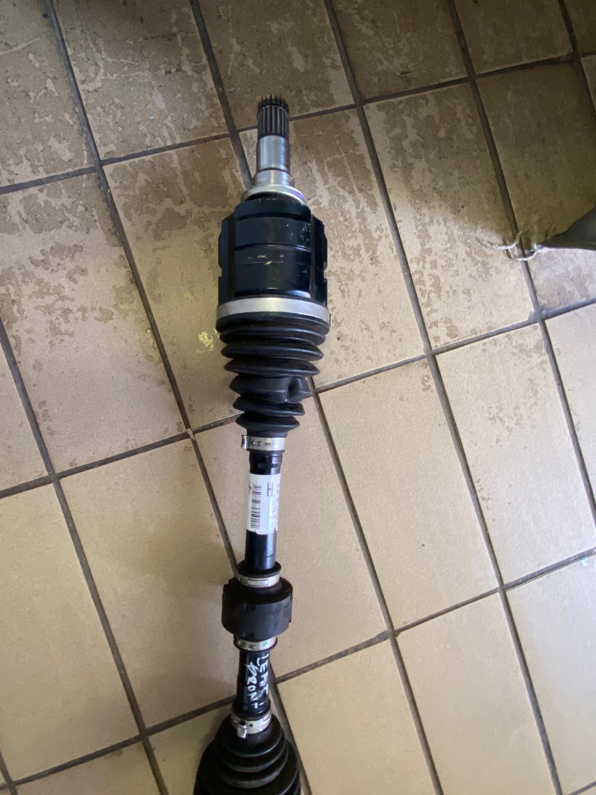 2017 TOYOTA CH-R DRIVESHAFT AVAILABLE FOR SALE - Private Seller