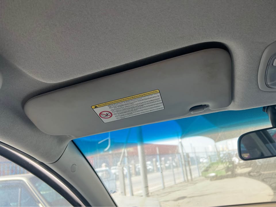 2013 HYUNDAI i20 sunvisors - Private Seller 2013 HYUNDAI i20 sunvisors - Private Seller