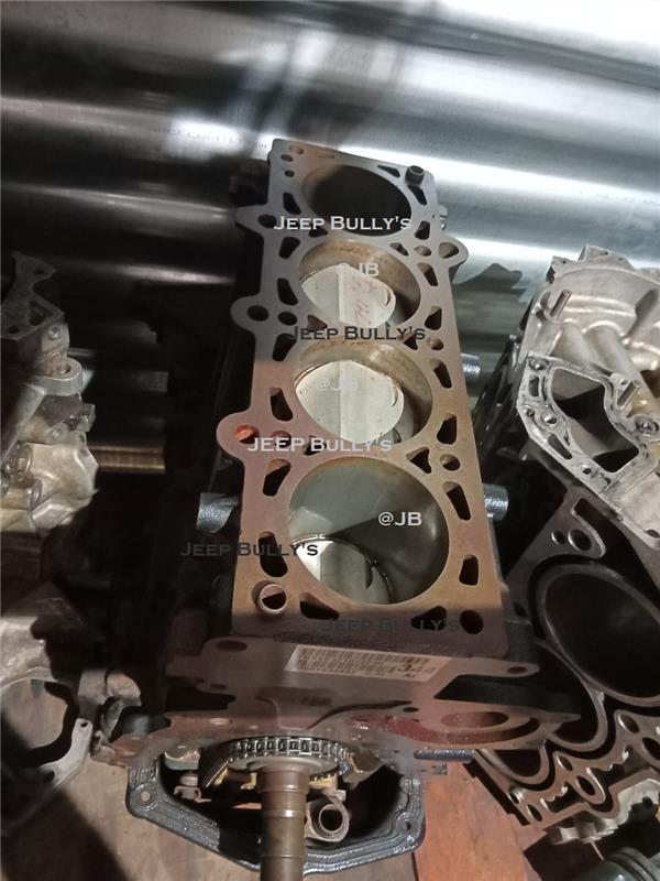 2.4 | Jeep Cherokee KJ | Used Sub Assembly - Private Seller 2.4 | Jeep Cherokee KJ | Used Sub Assembly - Private Seller