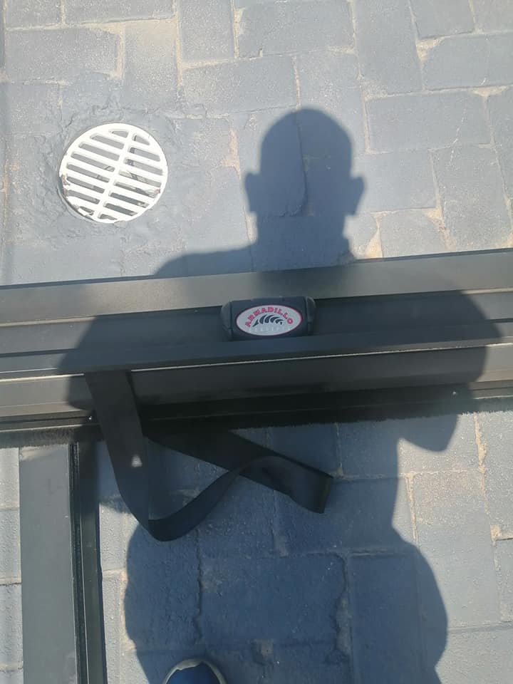 Ford Ranger T6 /7-BT50 Double Cab Armadillo Tonneau cover for sale - Private Seller