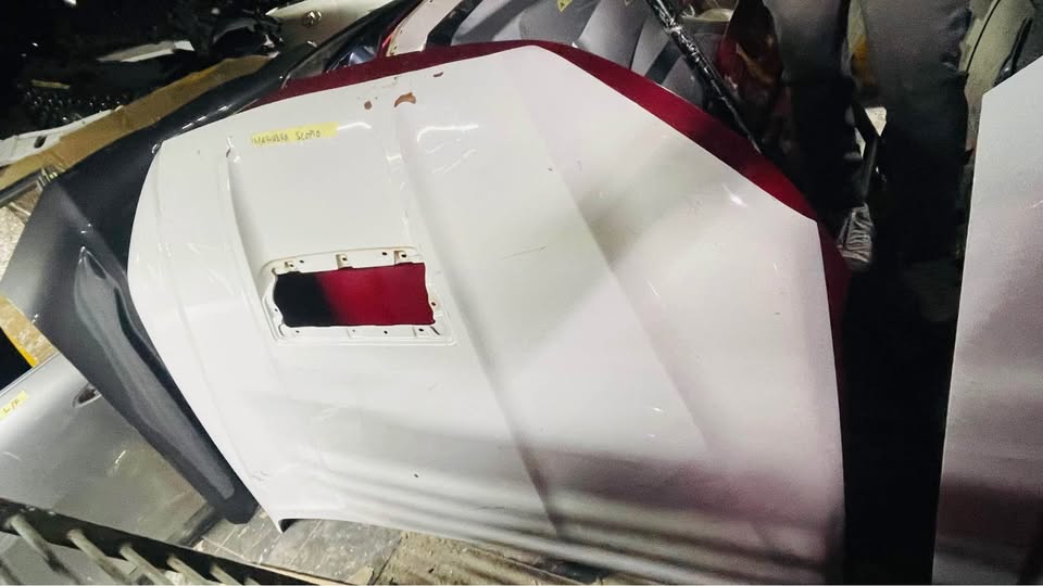 MAHINDRA SCORPIO BONNET - Private Seller