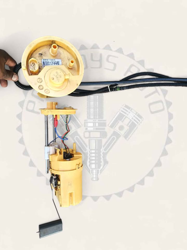 BMW DIESEL PUMP AND FUEL LEVEL SENDING UNIT AVAILABLE IN FOR SALE - Private Seller BMW DIESEL PUMP AND FUEL LEVEL SENDING UNIT AVAILABLE IN FOR SALE - Private Seller