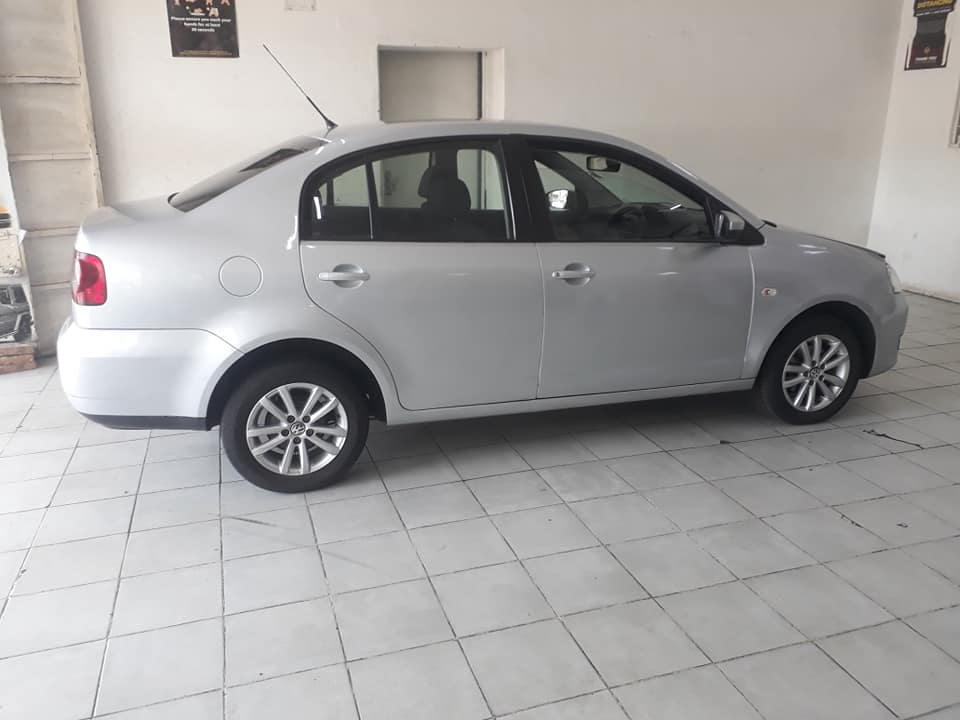 2016 VW POLO VIVO 1.4 SEDAN  SILVER,  MANUAL, PETROL,