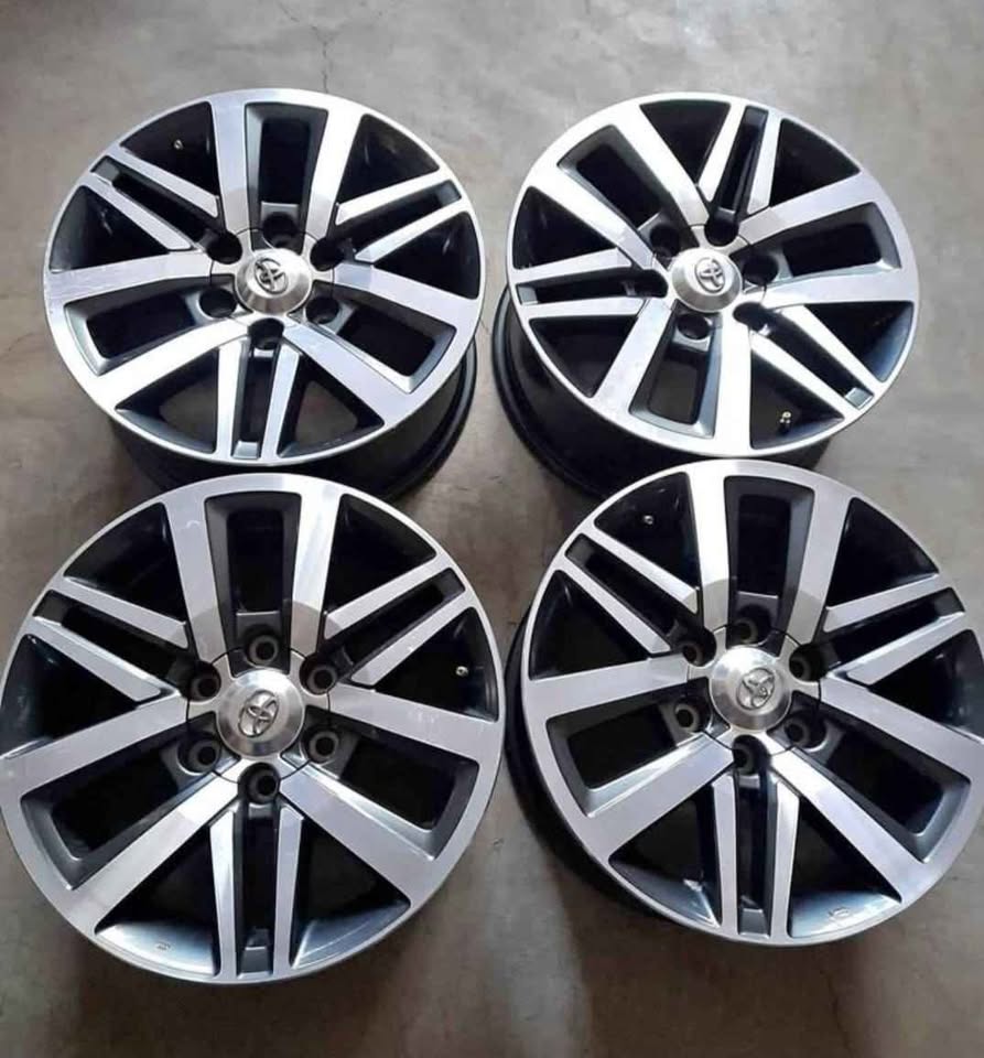 18 Inch Toyota Hilux (Dakar, D4D, Gd6), Fortuner rims 4 sale. Leave your whatsap
