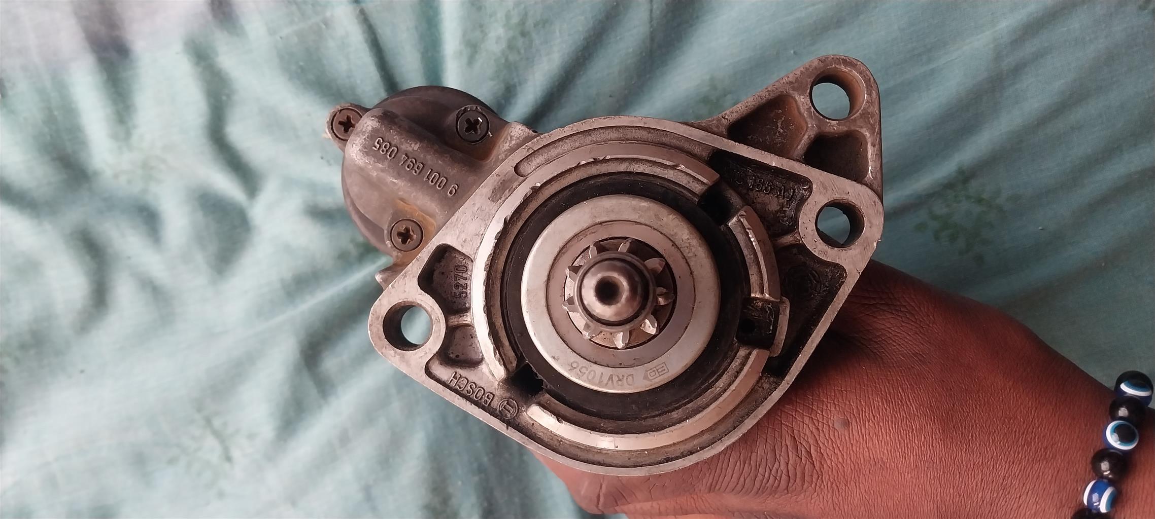 Golf 1 Bosch starter - Private Seller