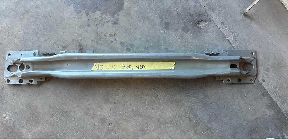 Volvo S60 / v60 Stifner - Private Seller Volvo S60 / v60 Stifner - Private Seller