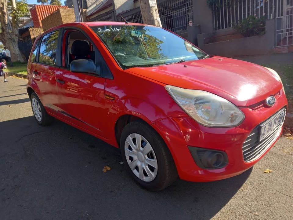 2014 FORD FIGO HATCHBACK, ENG 1.4 PETROL, MANUAL TRANSMISSION, RED COLOR, MILEAGE K