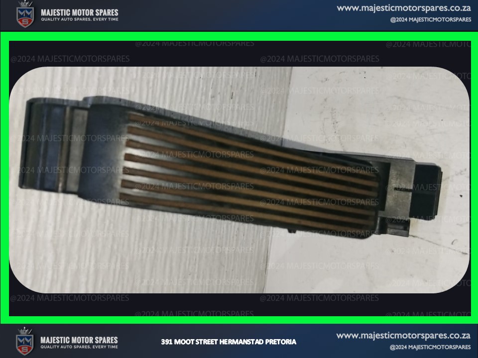 BMW x6 2013 accelerator throttle pedal – second-hand for sale - Private Seller BMW x6 2013 accelerator throttle pedal – second-hand for sale - Private Seller