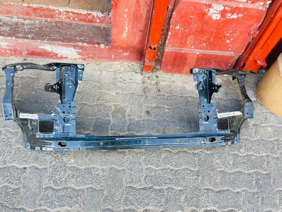 Toyota Fortuner GD6 cradle - Private Seller Toyota Fortuner GD6 cradle - Private Seller