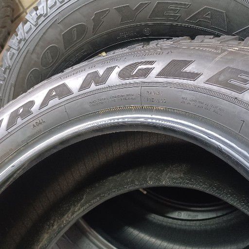 Goodyear wrangler kevler 18inch
