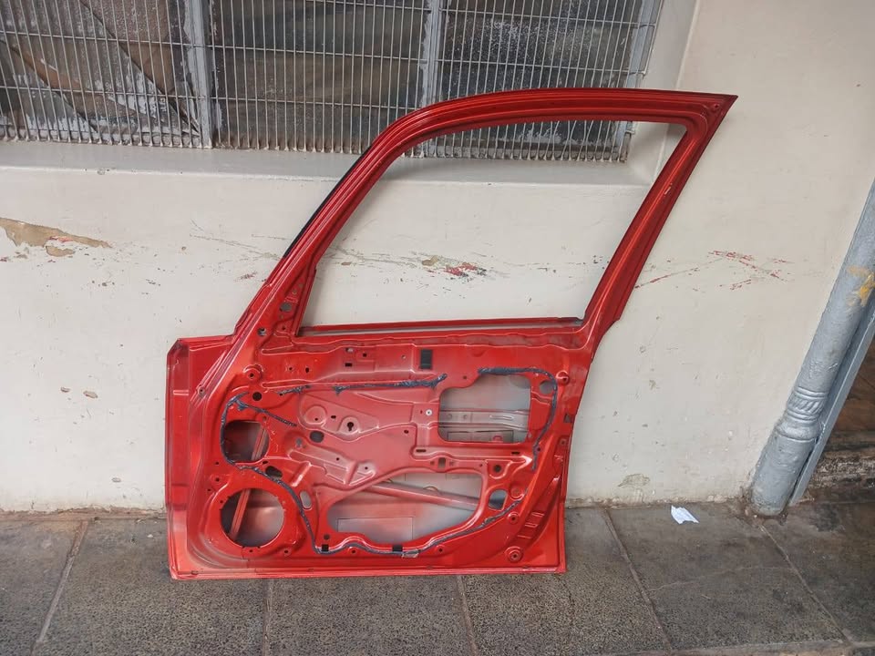 Suzuki sx4 door Front Right for Sale - Private Seller Suzuki sx4 door Front Right for Sale - Private Seller