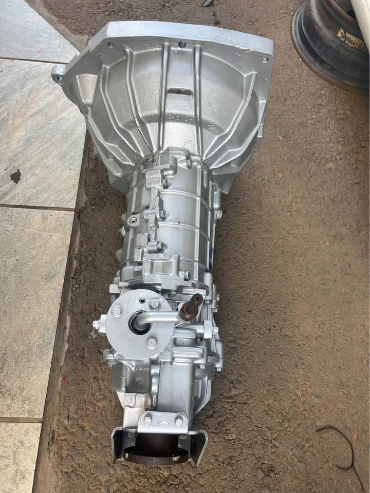 Mahindra Scorpio/ Bolero 2.5 Gearbox For Sale Call or whatsapp - Private Seller Mahindra Scorpio/ Bolero 2.5 Gearbox For Sale Call or whatsapp - Private Seller