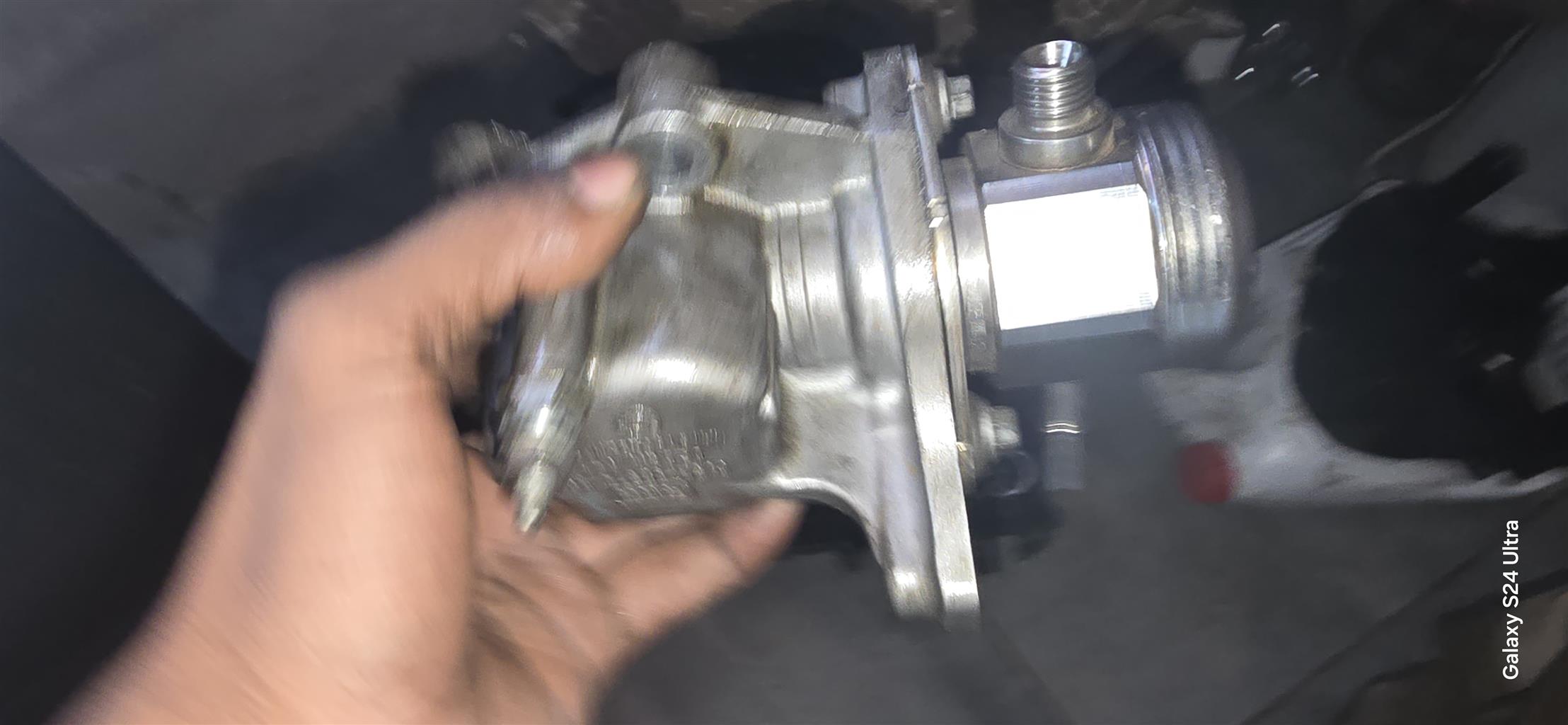 Jaguar XF SI4 2.0 Petrol SI4 Ecoboost High Pressure Fuel Pump - Private Seller