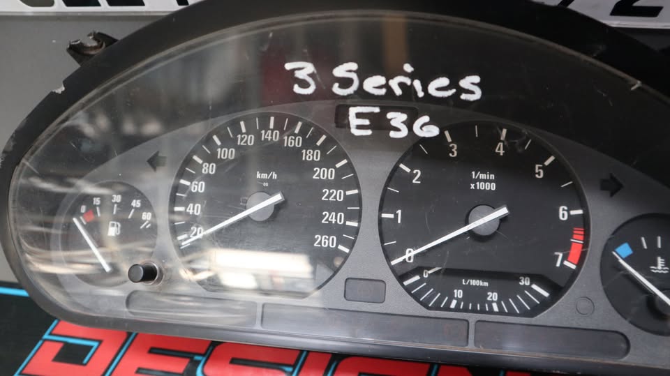 BMW E36 CLUSTER - Private Seller BMW E36 CLUSTER - Private Seller