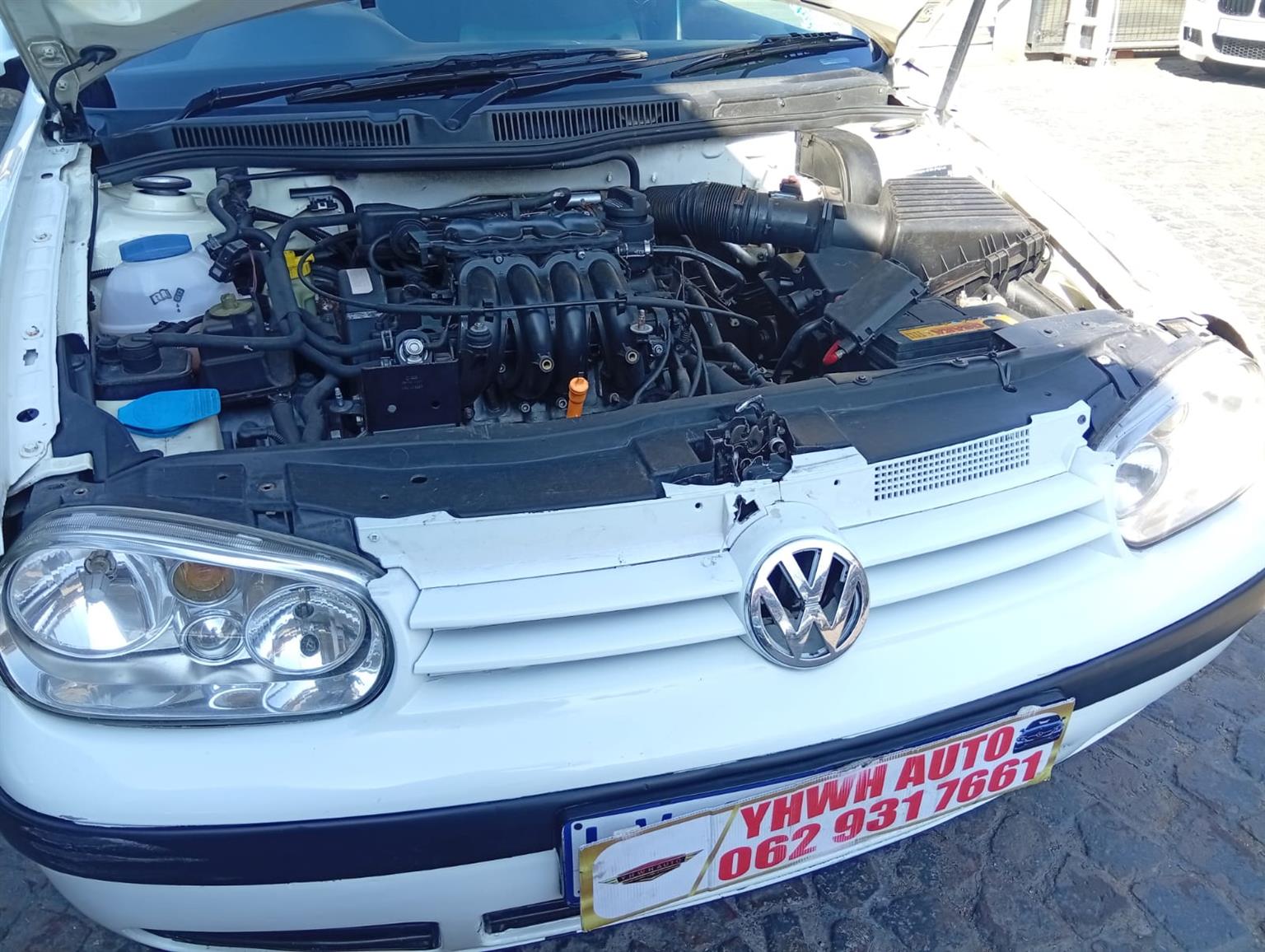 2004 Volkswagen Golf 4 1.6 Trendline ManualHatch Cloth Seats Good Orde