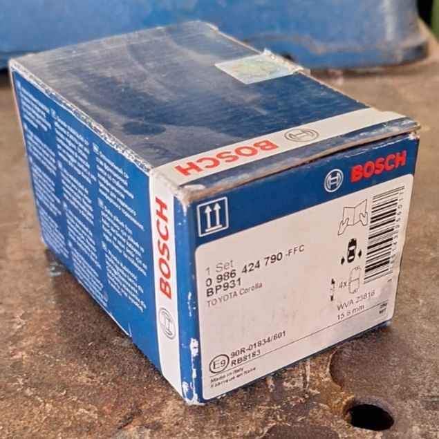 Toyota bosch brake pads. - Private Seller