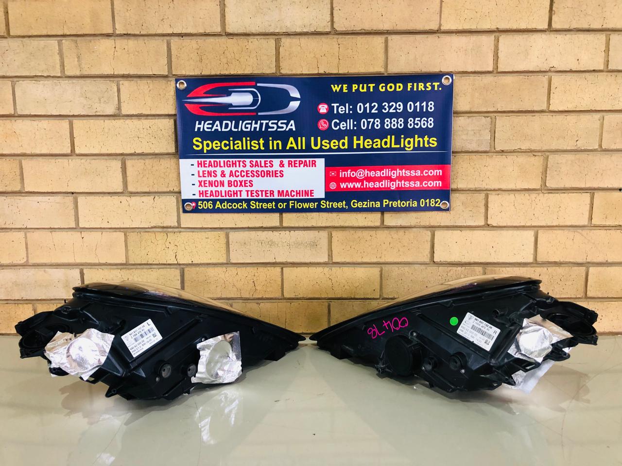 Porsche 718 982 BOXSTER/CAYMAN right and left side XENON headllights - Private Seller Porsche 718 982 BOXSTER/CAYMAN right and left side XENON headllights - Private Seller