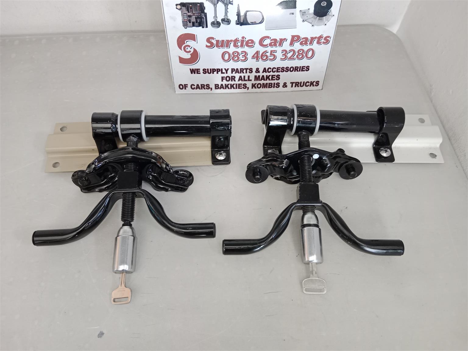 Spare wheel bracket for sale Land Cruiser 79 series - Private Seller Spare wheel bracket for sale Land Cruiser 79 series - Private Seller