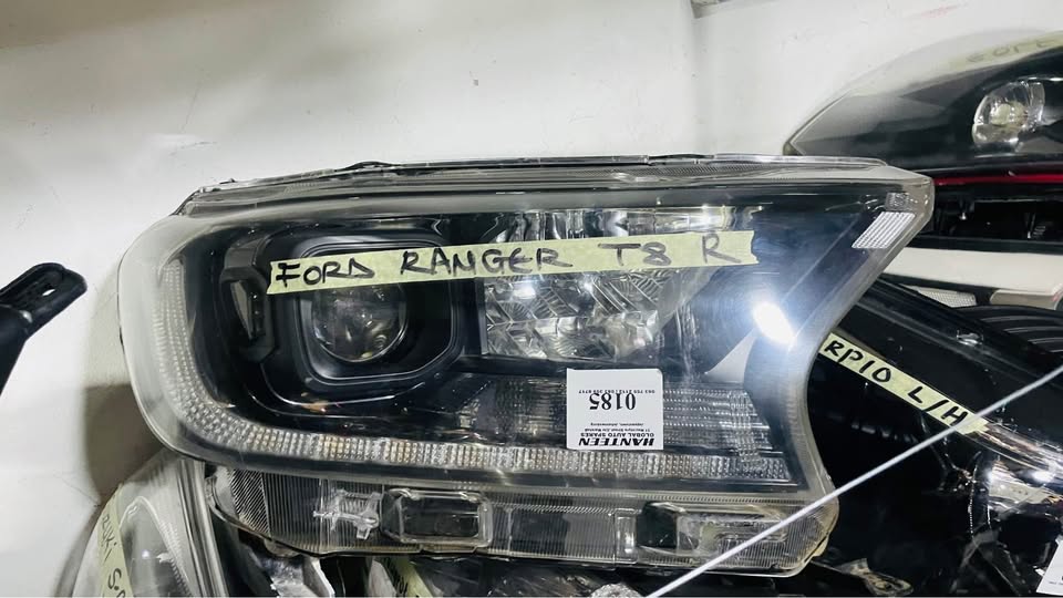 Ford Ranger T8 headlight - Private Seller Ford Ranger T8 headlight - Private Seller