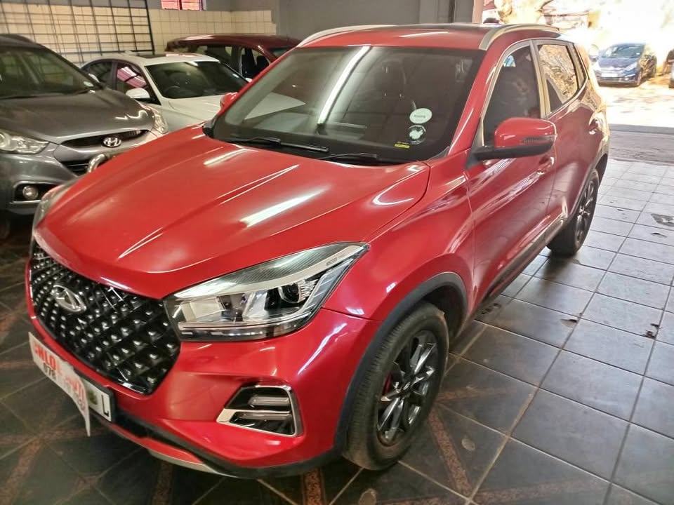 2023 Chery Tiggo4pro 1.5T Elite Automatic, Petrol  Maroon, Sunroof, Leather interior, reverse