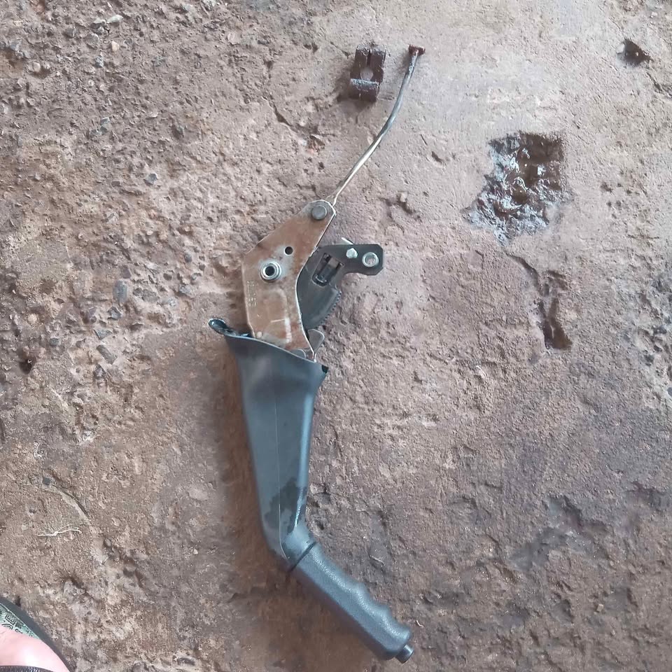 Opel corsa b series hand brake - Private Seller Opel corsa b series hand brake - Private Seller