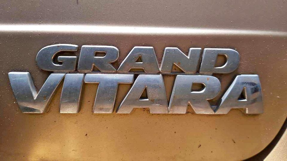 Suzuki Grand Vitara V6 tailgate badges - Private Seller Suzuki Grand Vitara V6 tailgate badges - Private Seller