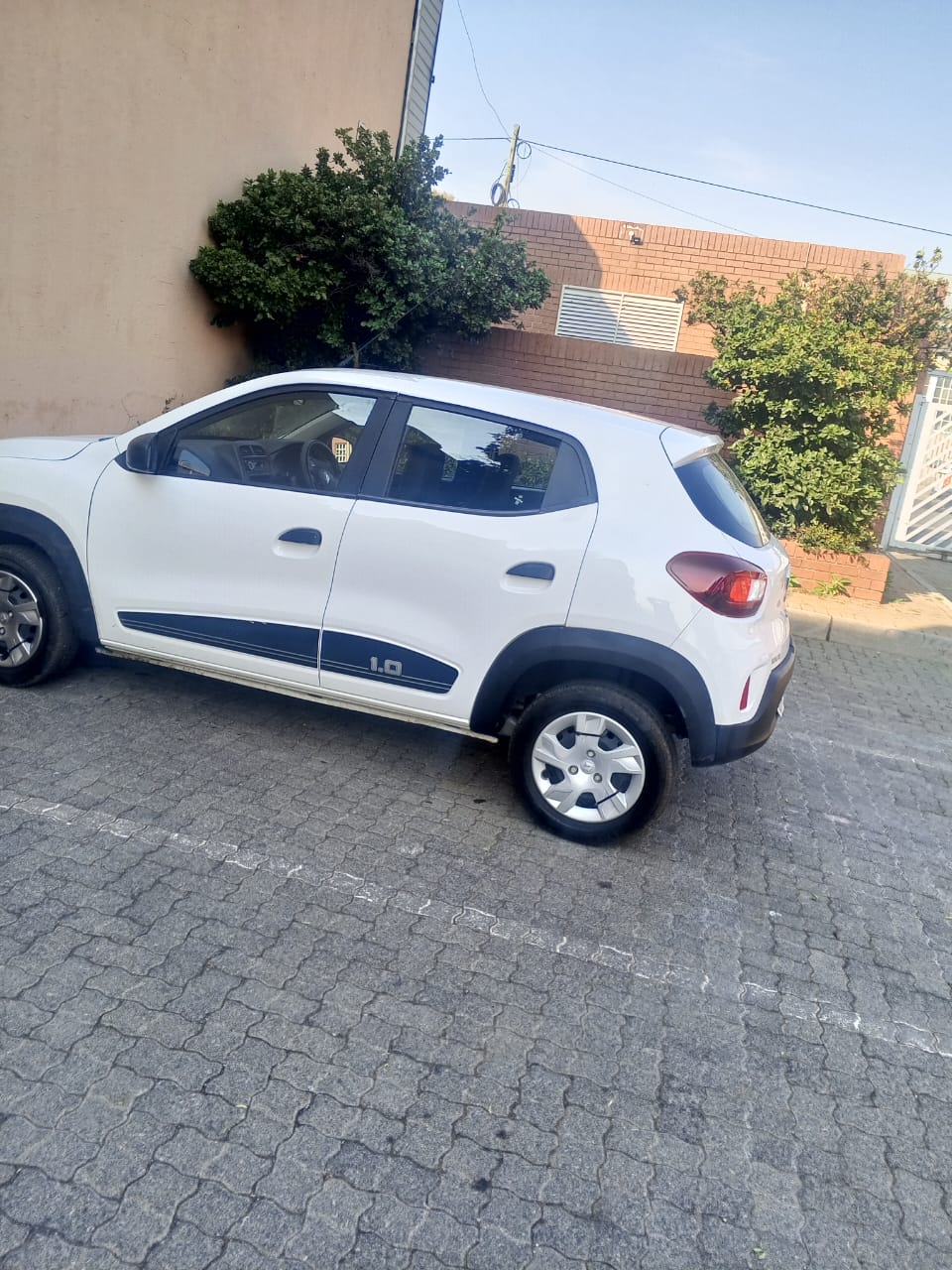 Used 2023 Renault Kwid 1.0 Expression - Private Seller Used 2023 Renault Kwid 1.0 Expression - Private Seller