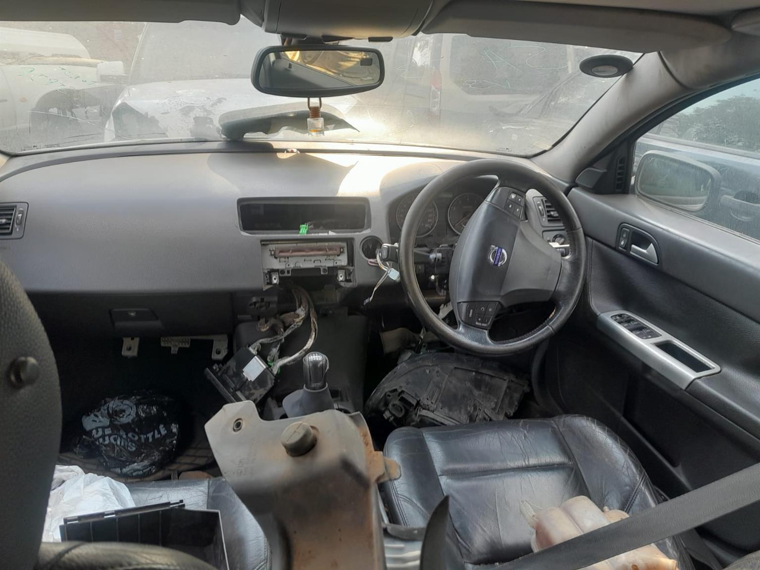 2005 Volvo V50 for stripping spare parts - Private Seller