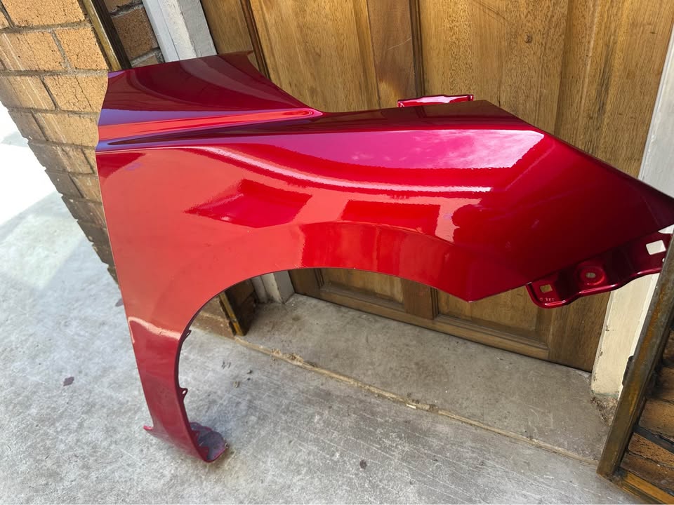 2025-2026 Suzuki swift right side fender - Private Seller 2025-2026 Suzuki swift right side fender - Private Seller