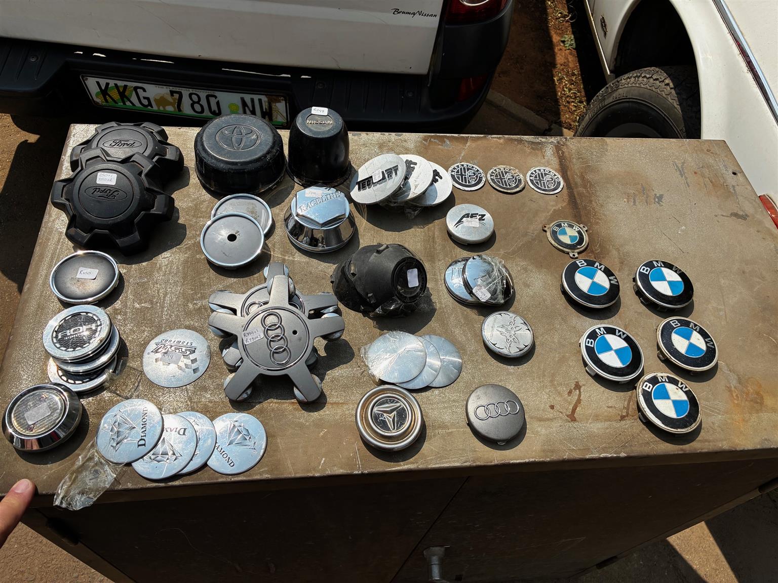 Mag Centre Caps Various Wheel Rim Cap. - Private Seller Mag Centre Caps Various Wheel Rim Cap. - Private Seller