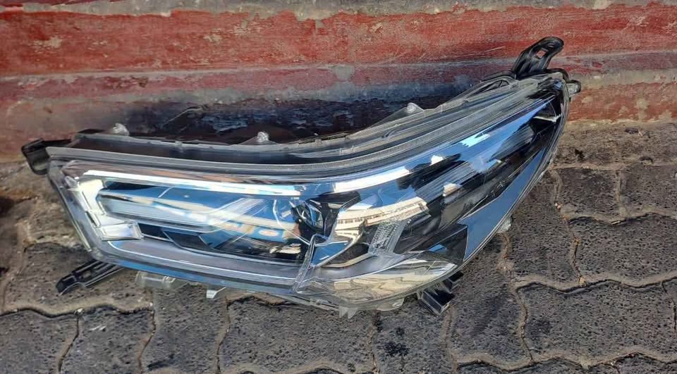 Toyota Hilux GD6 Xenon Headlight Left Side. Call or DM . - Private Seller Toyota Hilux GD6 Xenon Headlight Left Side. Call or DM . - Private Seller
